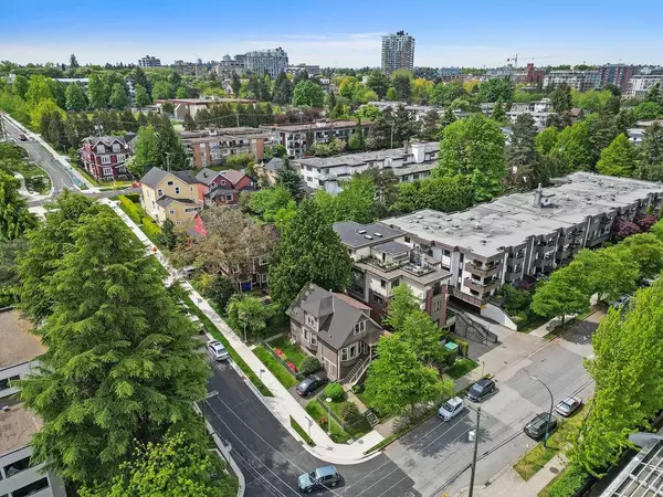 Vancouver, BC V5T 1H9,498 E 5th AVE