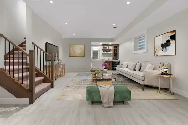 Lindell Beach, BC V2R 0X8,43368 Blue Grouse LN