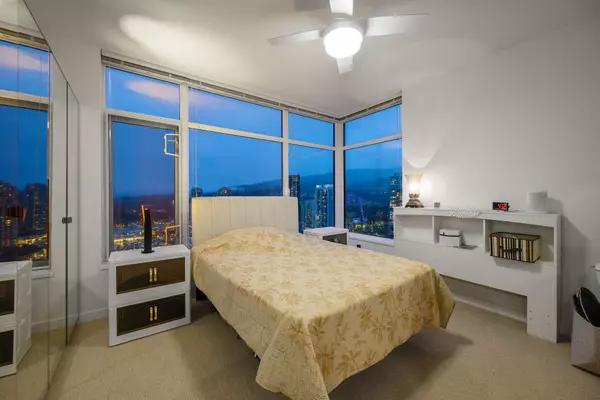 Coquitlam, BC V3B 0L9,3080 Lincoln AVE #3706