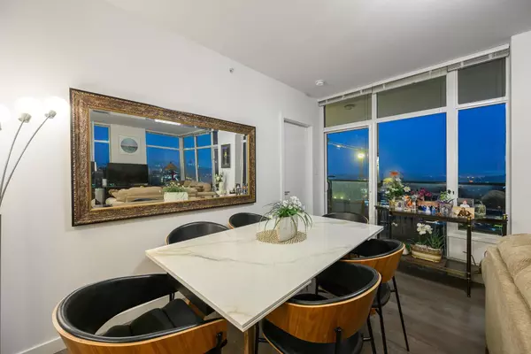 Coquitlam, BC V3B 0L9,3080 Lincoln AVE #3706