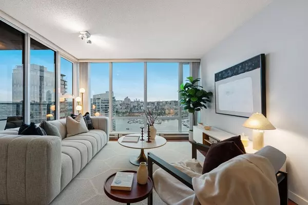 583 Beach CRES #2805, Vancouver, BC V6Z 3E6