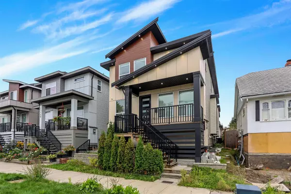 Surrey, BC V3R 2G3,13762 112 AVE