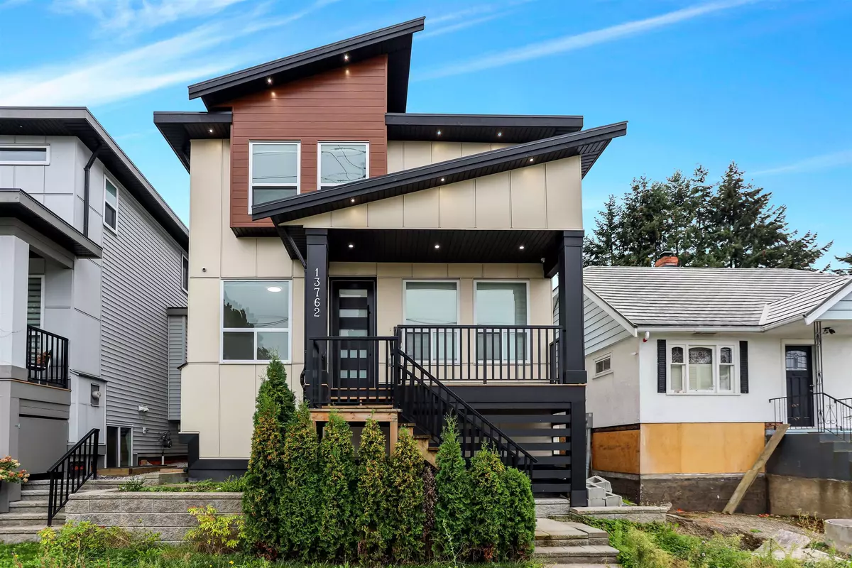 Surrey, BC V3R 2G3,13762 112 AVE