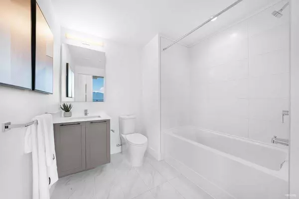 Burnaby, BC V5A 0G9,8750 University CRES #1202