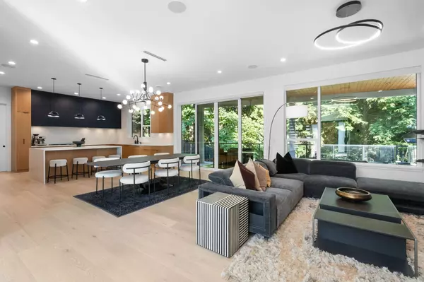 Port Moody, BC V3H 4L6,8 Creekstone PL