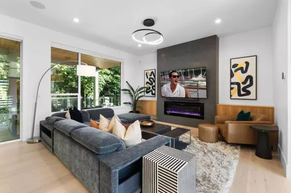 Port Moody, BC V3H 4L6,8 Creekstone PL