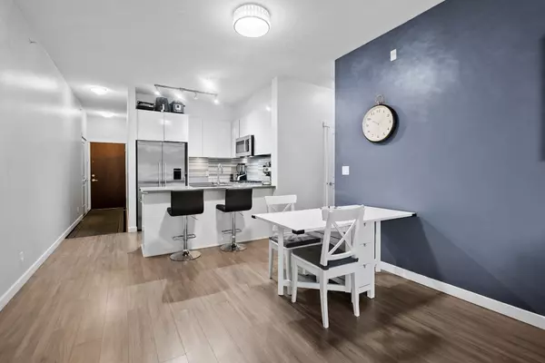 Vancouver, BC V5S 0B8,3168 Riverwalk AVE #503