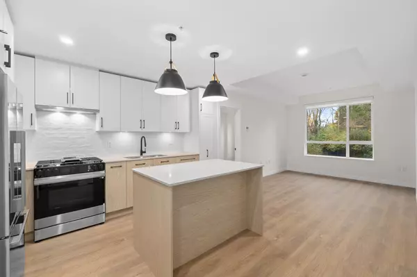 Langley, BC V4W 0E4,27249 Aldergrove Town Centre DR #207