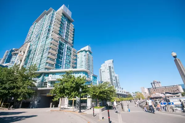 499 Broughton ST #706, Vancouver, BC V6G 3K1