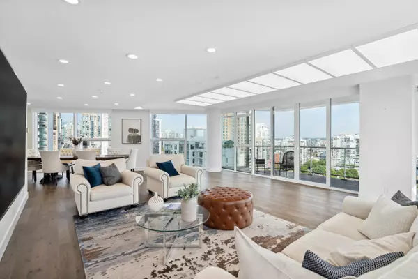 Vancouver, BC V6B 0N4,499 Pacific ST #1701