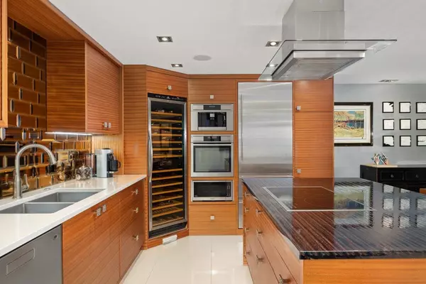 Vancouver, BC V6J 4X8,1450 Pennyfarthing DR #805