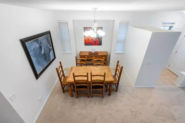 Port Moody, BC V3H 0A4,30 Hawthorn DR