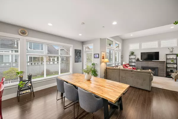 Tsawwassen, BC V4M 0A8,4676 Blue Heron WAY