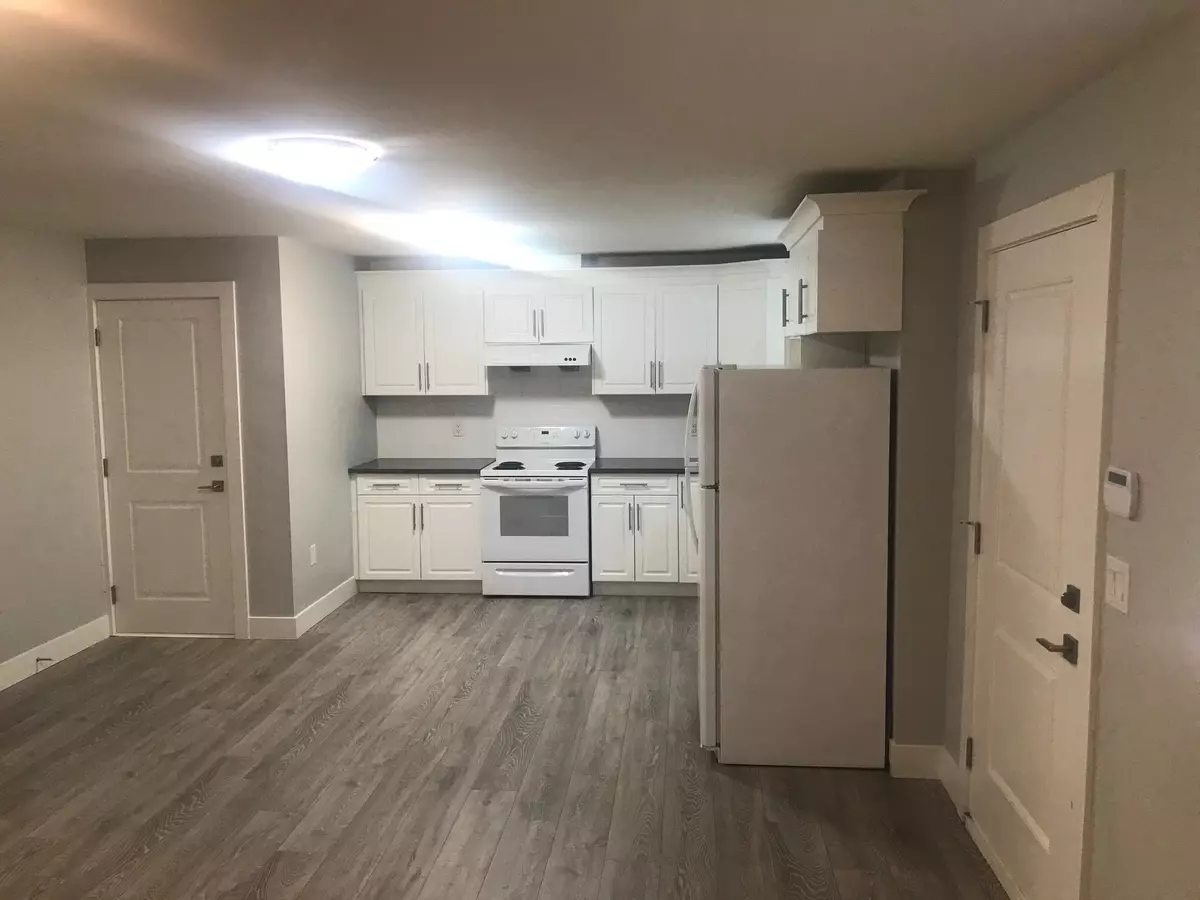 Coquitlam, BC V3E 0E9,13XX Hames Crescent