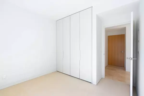 Vancouver, BC V6C 0A6,838 W Hastings ST #1806