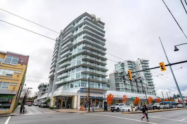 2220 Kingsway #1601, Vancouver, BC V5N 2T7