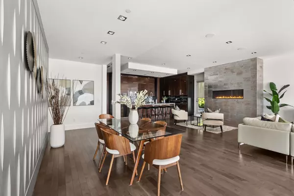 West Vancouver, BC V7S 2K4,1265 Queens AVE