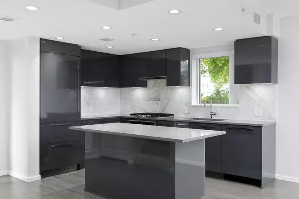 Burnaby, BC V5H 3M2,6691 Marlborough AVE