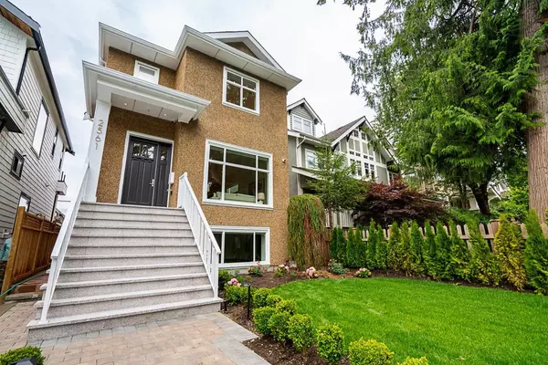 Vancouver, BC V6K 1J7,2561 W 2nd AVE