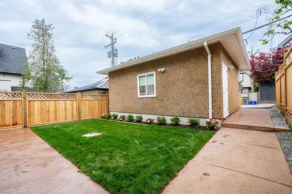 Vancouver, BC V6K 1J7,2561 W 2nd AVE