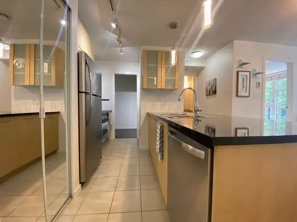 Vancouver, BC V6B 3N3,1155 Seymour ST