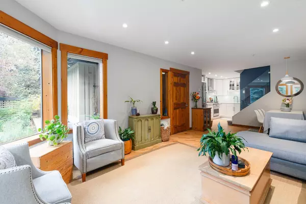 Whistler, BC V8E 0A3,4725 Spearhead DR #3