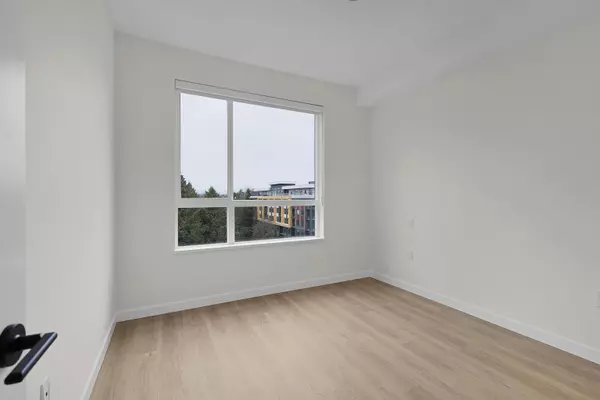 27215 Aldergrove Towncentre DR #B5XX Langley, BC V4W 0E3