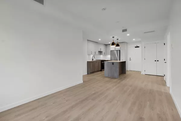 Langley, BC V4W 0E3,27215 Aldergrove Towncentre DR #B5XX