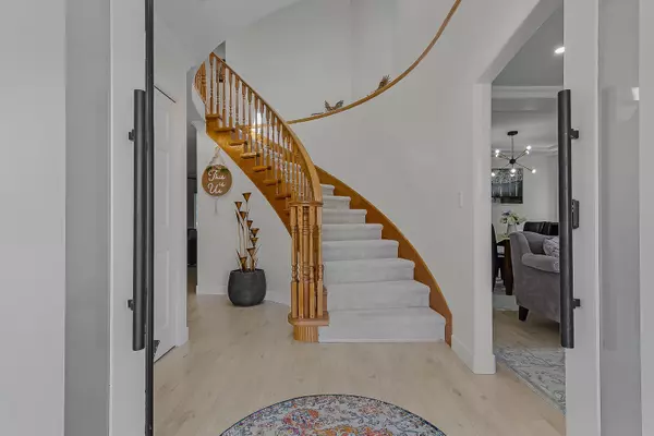 Surrey, BC V3S 8C6,19113 62a AVE