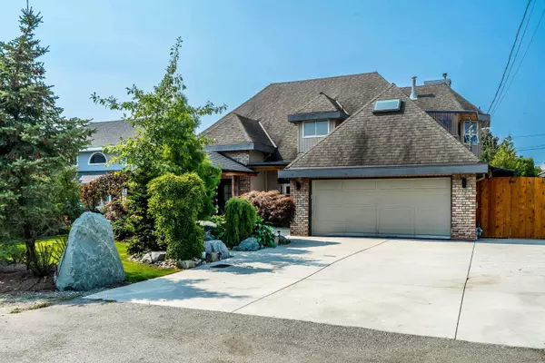 Ladner, BC V4K 4Y8,4553 66 ST