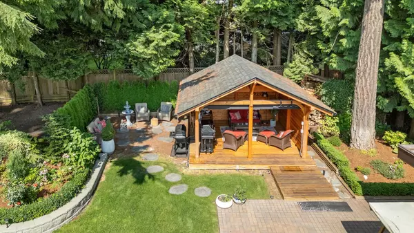 2540 Boswell AVE, North Vancouver, BC V7H 1L7