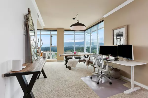 Vancouver, BC V6G 3L1,1616 Bayshore DR #PH2501