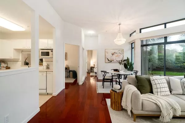 Burnaby, BC V5C 6P2,4425 Halifax ST #101