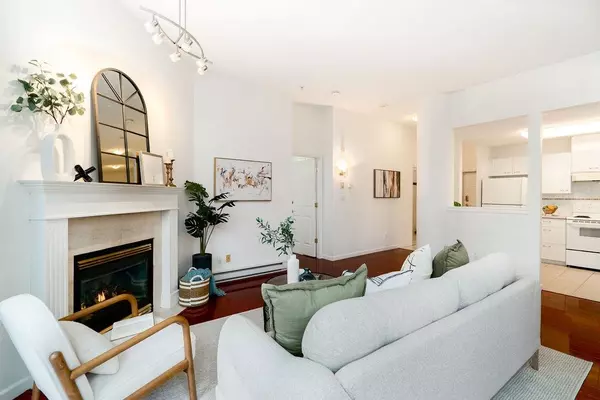 Burnaby, BC V5C 6P2,4425 Halifax ST #101