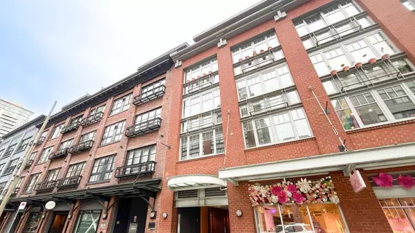 1072 Hamilton ST #306, Vancouver, BC V6B 2R9