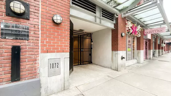 Vancouver, BC V6B 2R9,1072 Hamilton ST #306