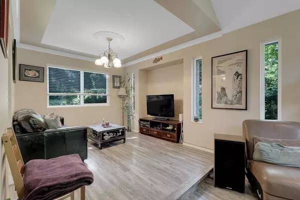 Surrey, BC V4N 3C8,9465 164 ST