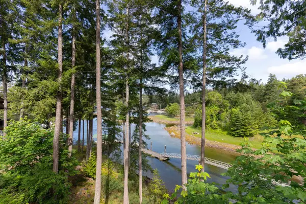 12849 Lagoon RD #30B, Madeira Park, BC V0N 2H0