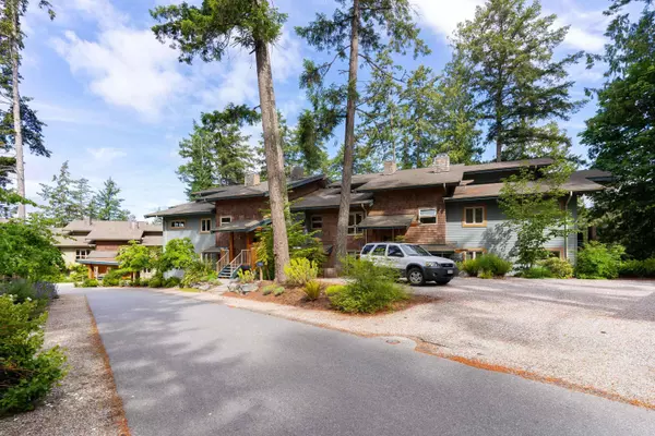 Madeira Park, BC V0N 2H0,12849 Lagoon RD #30B