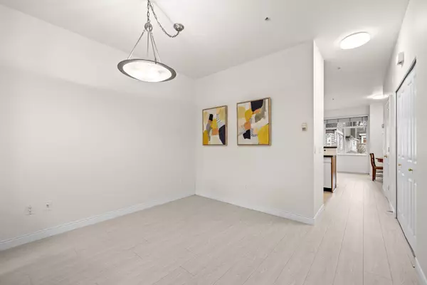 5406 Larch ST Vancouver, BC V6M 4C8