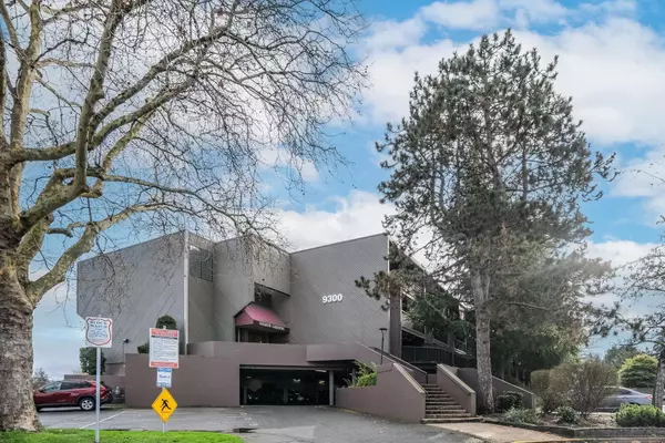 9300 Glenacres DR #214, Richmond, BC V7A 1Y8