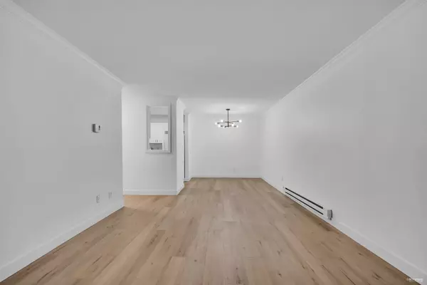 Abbotsford, BC V2S 2L8,33598 George Ferguson WAY #104