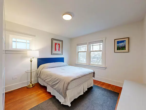 Vancouver, BC V5K 1H3,2640 Mcgill ST