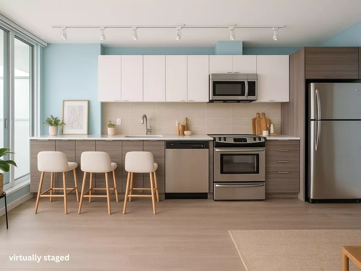 Surrey, BC V3T 0K6,13303 Central AVE #606