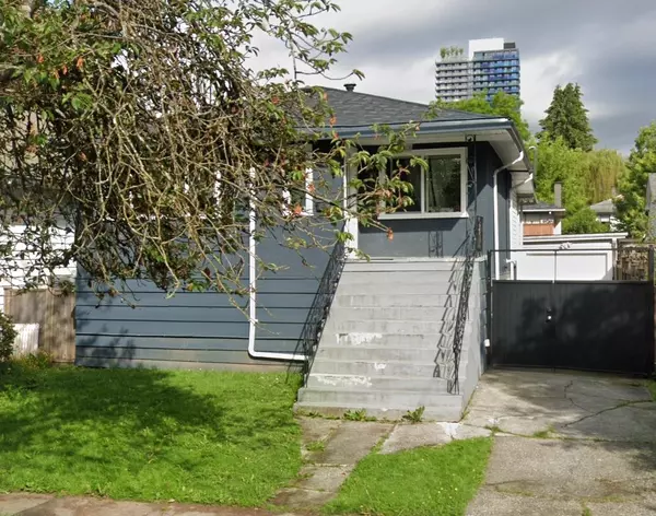 5249 Hoy ST, Vancouver, BC V5R 4N9