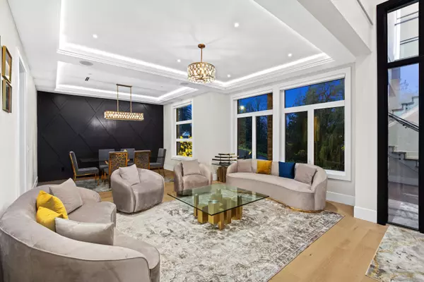 Surrey, BC V4N 4H2,17568 102 AVE