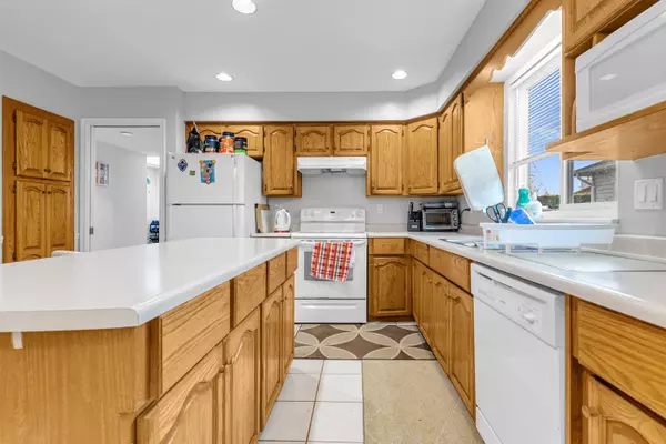 Surrey, BC V3W 9H4,12905 65 AVE