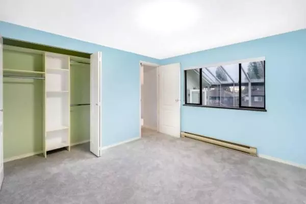 North Vancouver, BC V7L 3C5,243 E 22nd ST