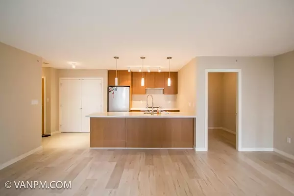 2982 Burlington DR #601, Coquitlam, BC V3B 0B3