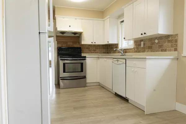 Delta, BC V4E 1T6,7096 Barkley DR